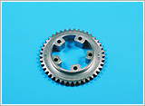 Development of VTC product which unified a large sized sprocket and a housing for silent chain in VTC