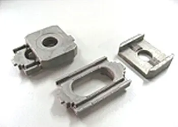 ステアリング固定ギア