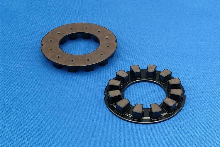 モータの高性能化に貢献する薄肉・高絶縁耐圧塗装付き圧粉磁心の開発